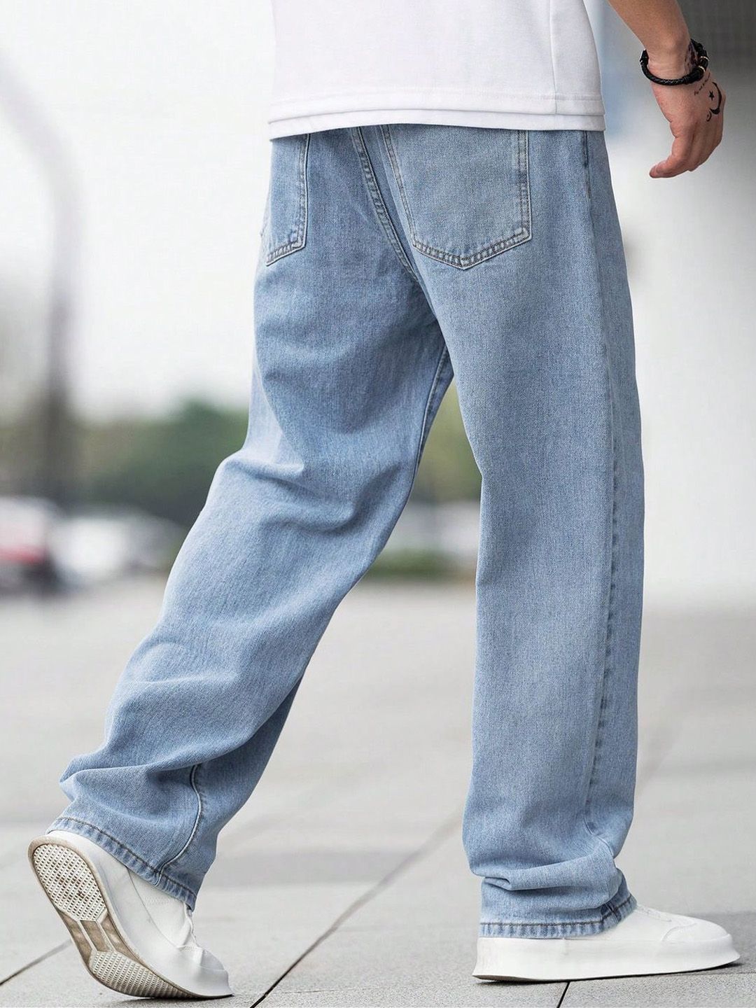 Men Low-Rise Stretchable Jeans