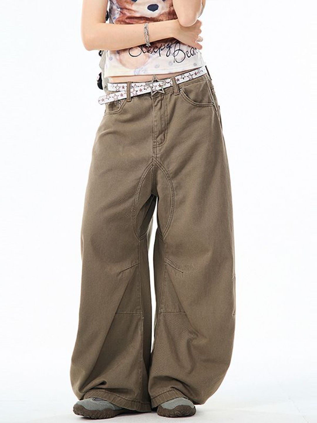 Women Mid-Rise Light Fade Wide Leg Jeans