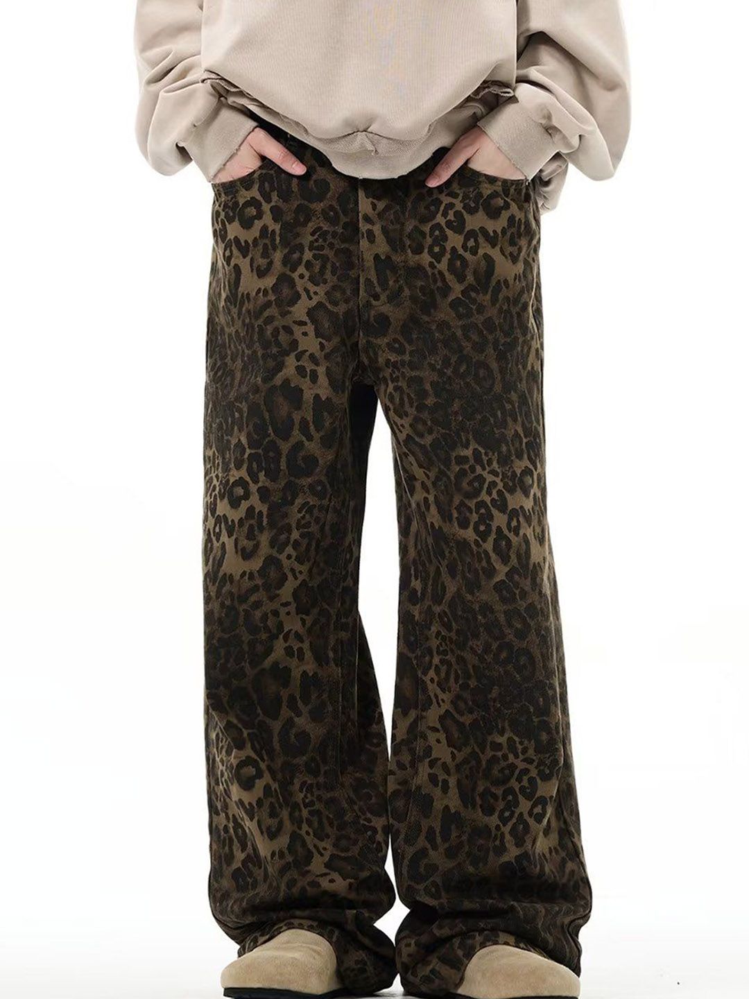Men Relaxed Fit Mid-Rise Jeans
