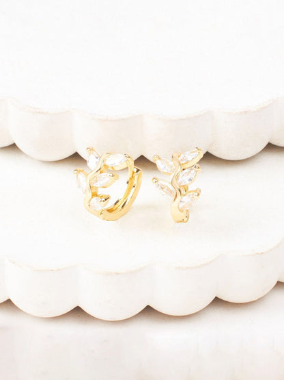 SALTY Artificial Stones Studded Leaf Shaped Studs