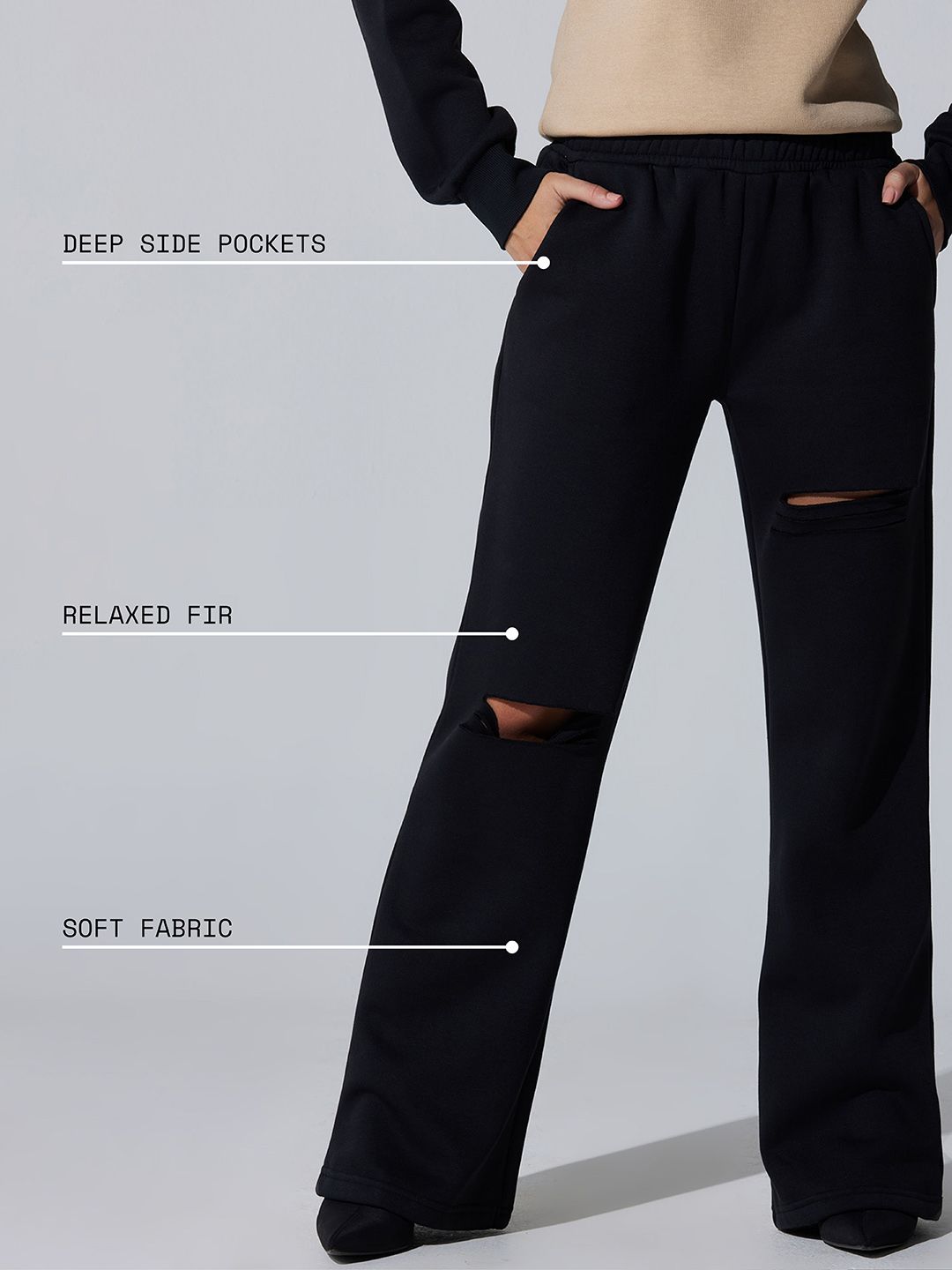 Women Cava Black Dual Slit Adapt Joggers