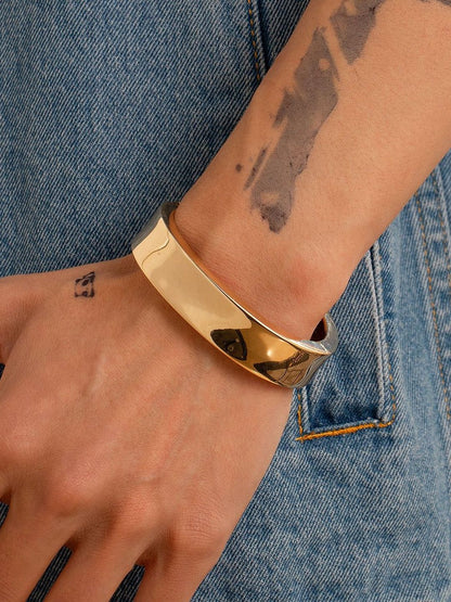 Men Gold-Plated Cuff Bracelet