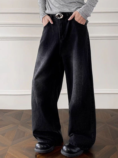 Men Relaxed Fit Mid-Rise Light Fade Jeans