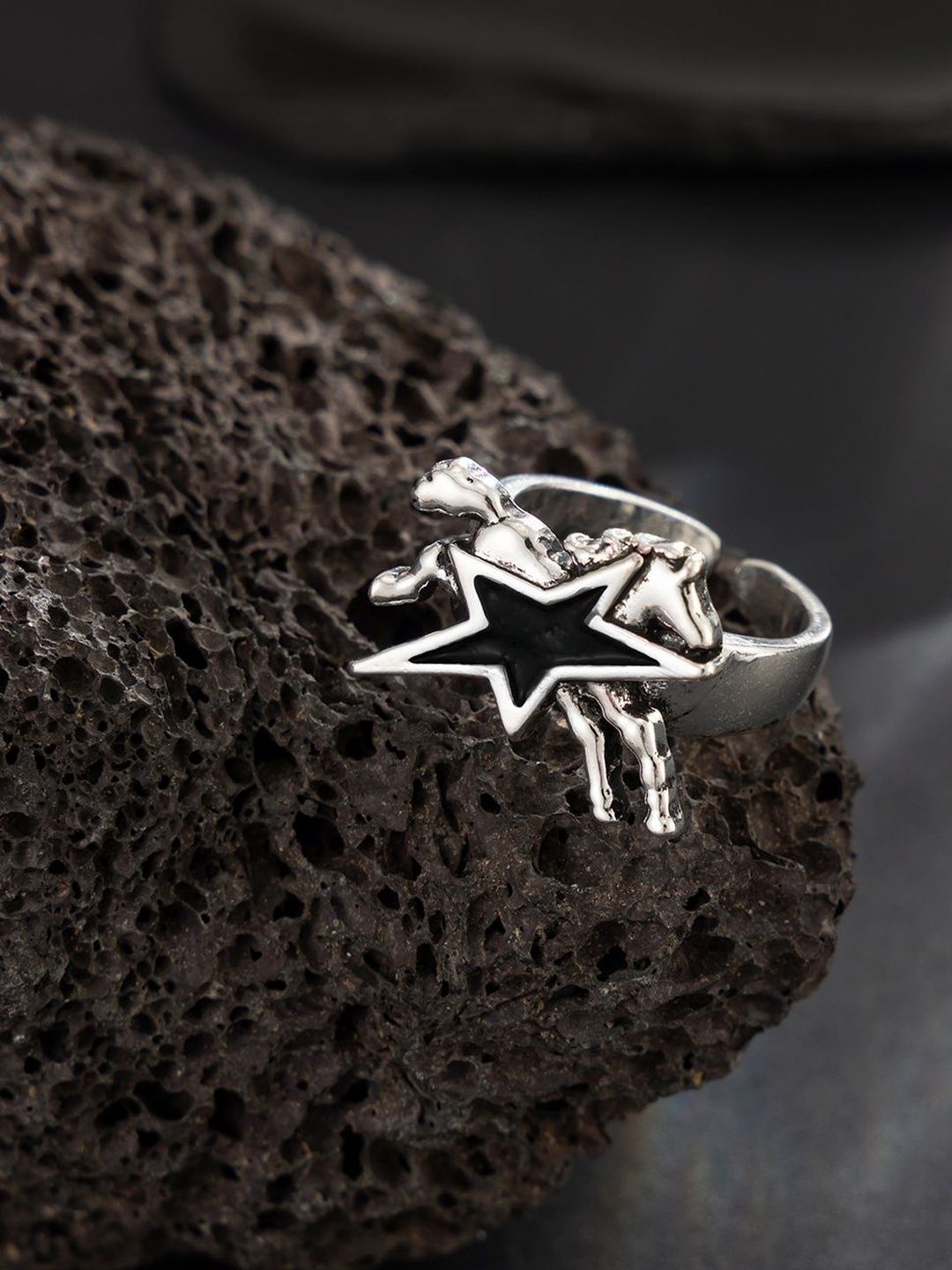 Silver-Plated Finger Ring