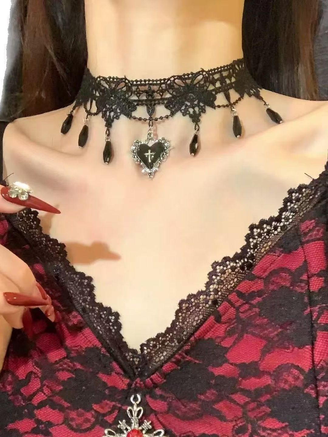 Choker Necklace