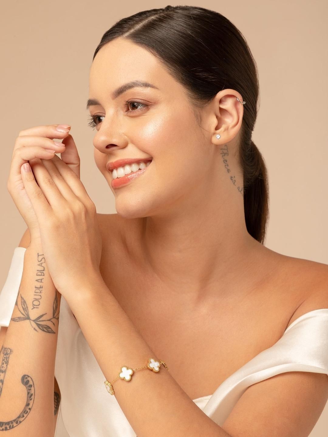 SALTY Women Necklace & Bracelet Jewellery Set