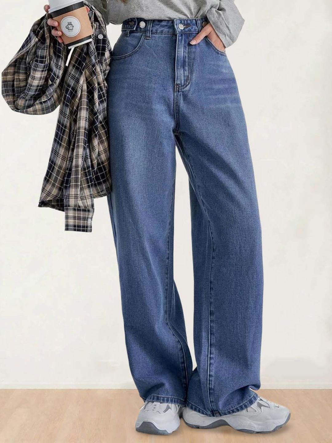 Women Boyfriend Fit High-Rise Stretchable Cotton Jeans