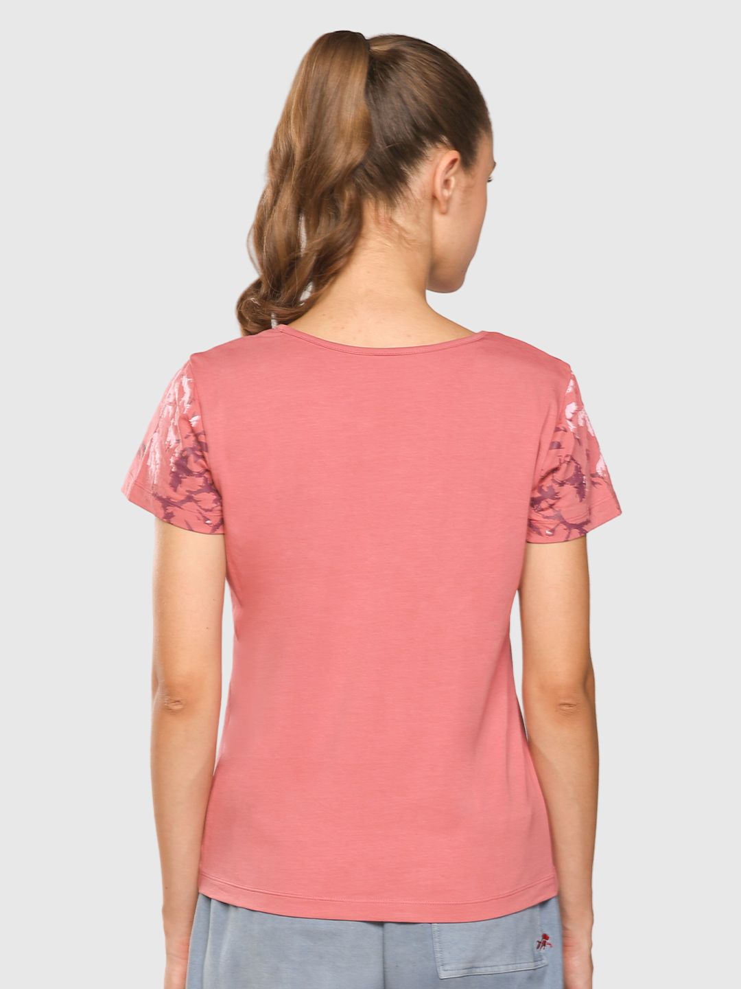 Women Abstract Printed Round Neck T-shirt