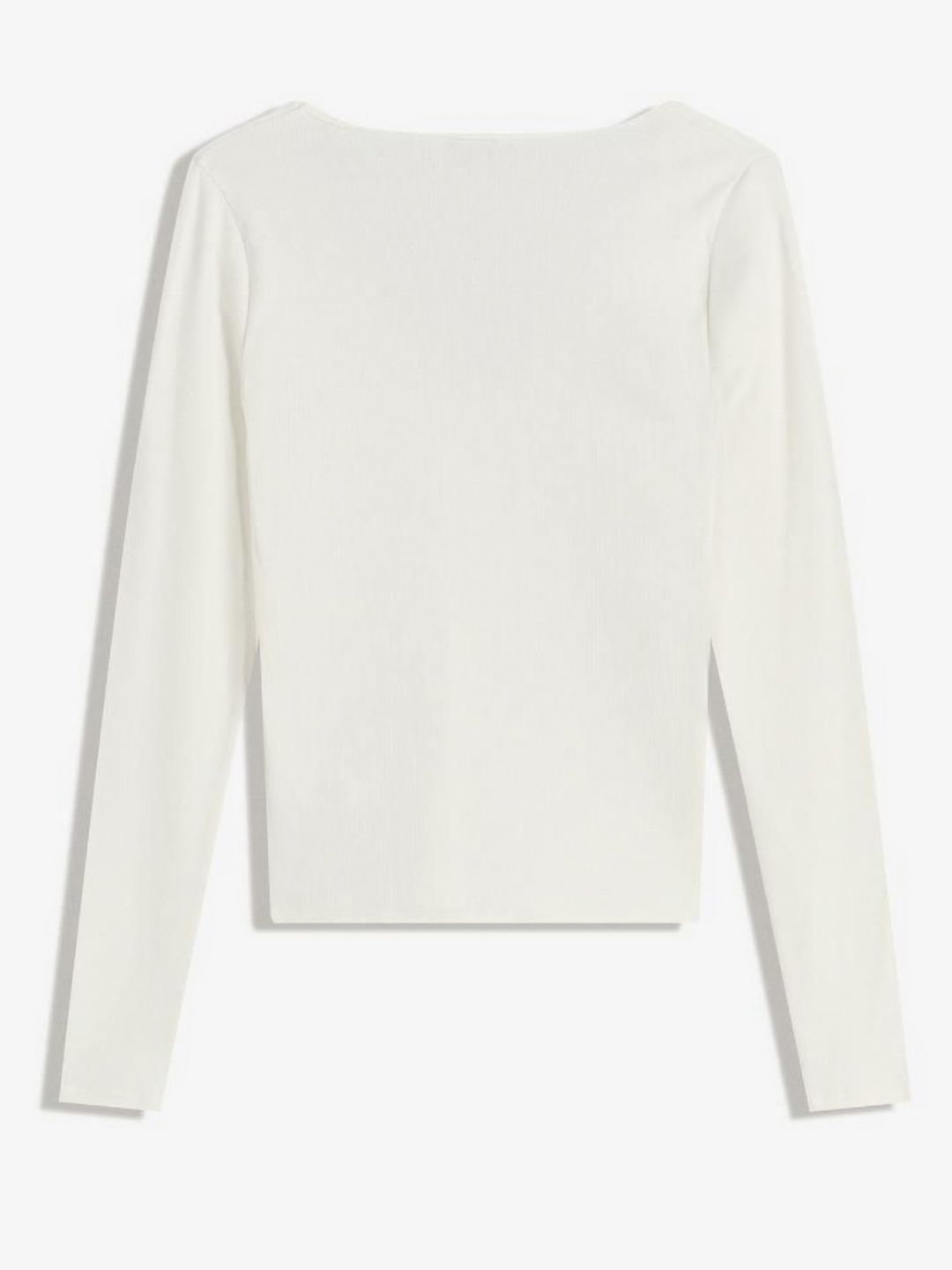 Long sleeve V-neck T-shirt