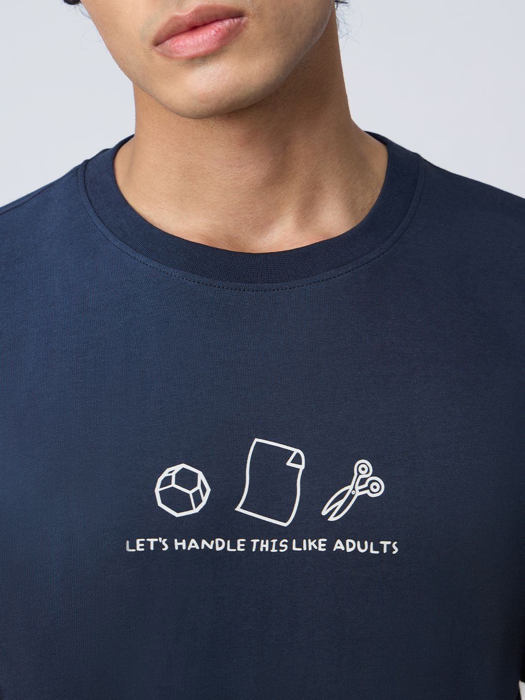 Men Relaxed Fit Printed Navy Blue T-Shirts