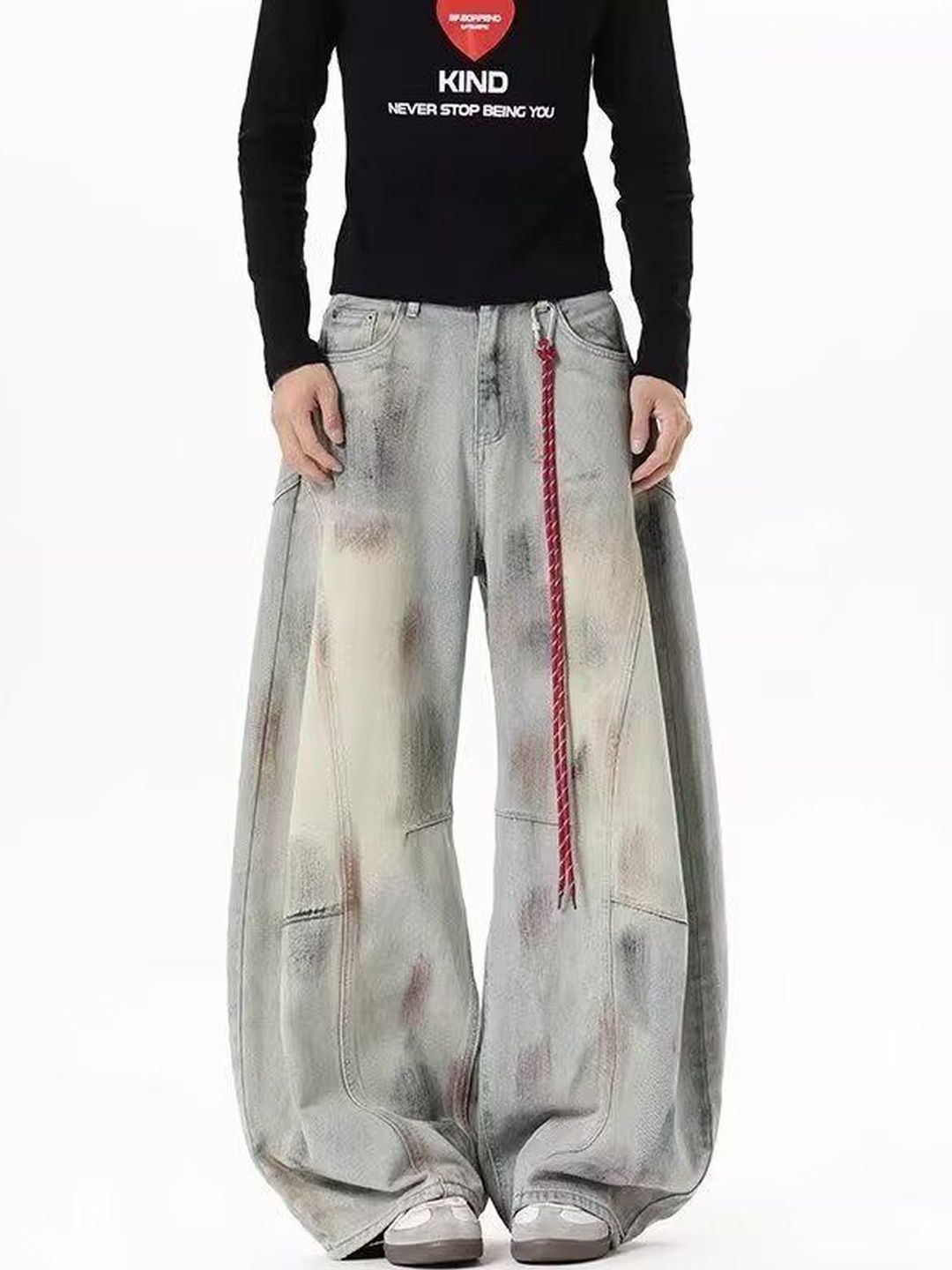 Men Wide Leg Mid-Rise Light Fade Jeans