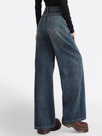Women Straight Fit Mid-Rise Dark Fade Jeans