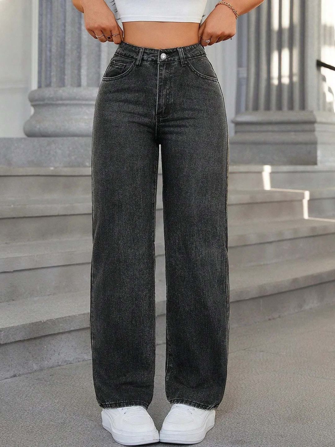 Women Comfort Wide Leg High-Rise Light Fade Stretchable Jeans