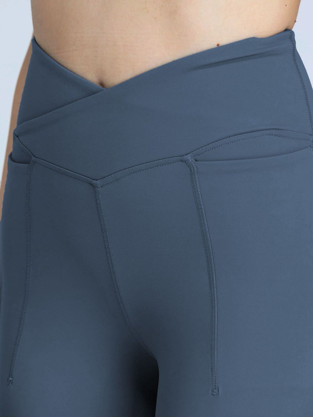Petite Hourglass Flare Legging