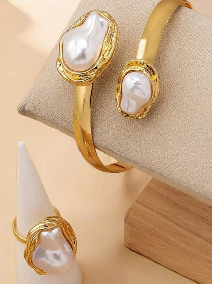 Gold-Plated Stone Studded Jewellery Set