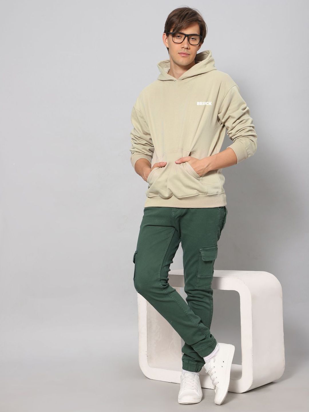 Men Printed Hooded Pullover Pullover Sweatshirt