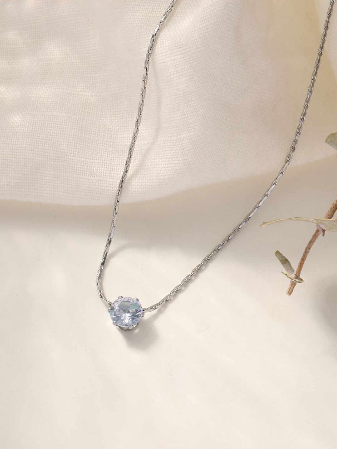 SALTY Stainless Steel Artificial Stones Studded Chain