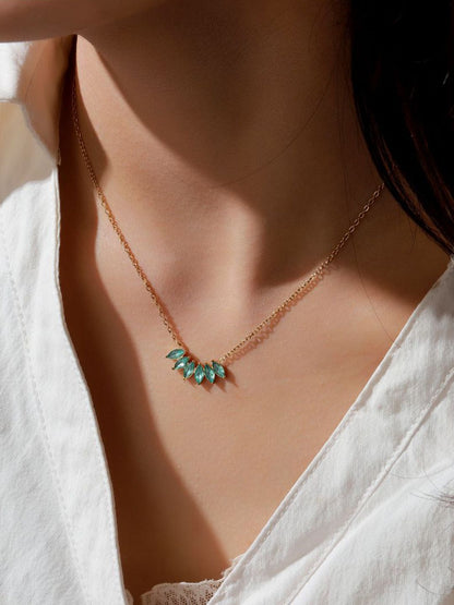 SALTY Peony Kiss Necklace