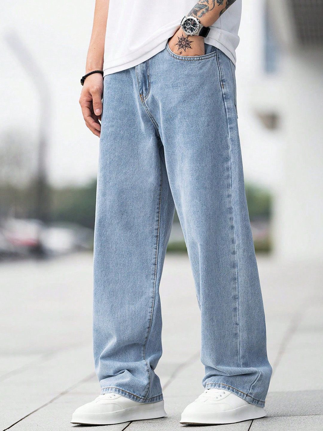 Men Regular Fit Mid-Rise Stretchable Jeans