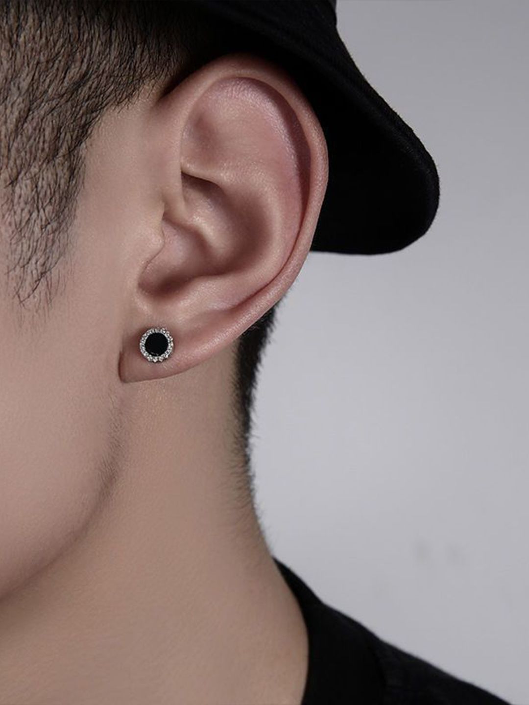 Stainless Steel Silver Plated Studded Circular Shaped Studs
