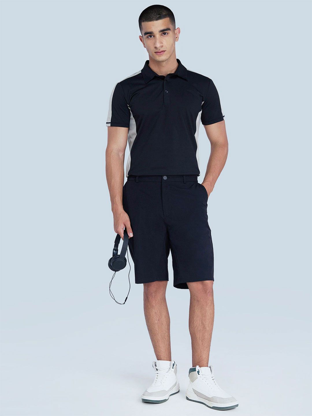 Men Solid Regular Fit Black Stride Golf Shorts