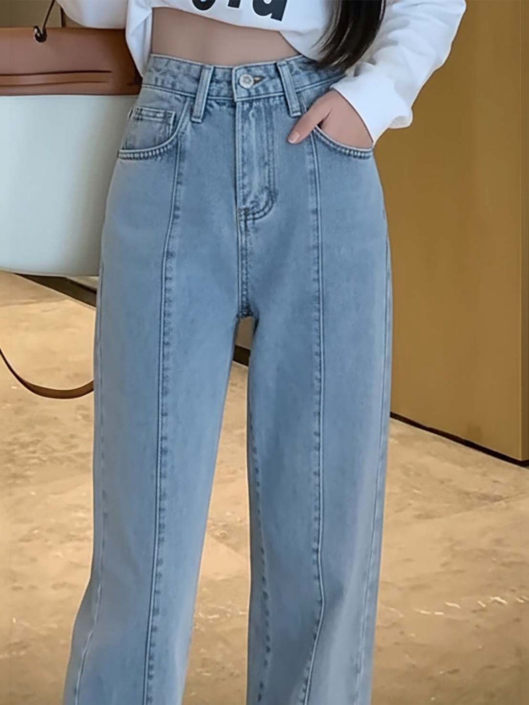 Women Straight Motion Man Wide Leg High-Rise Light Fade Stretchable Jeans