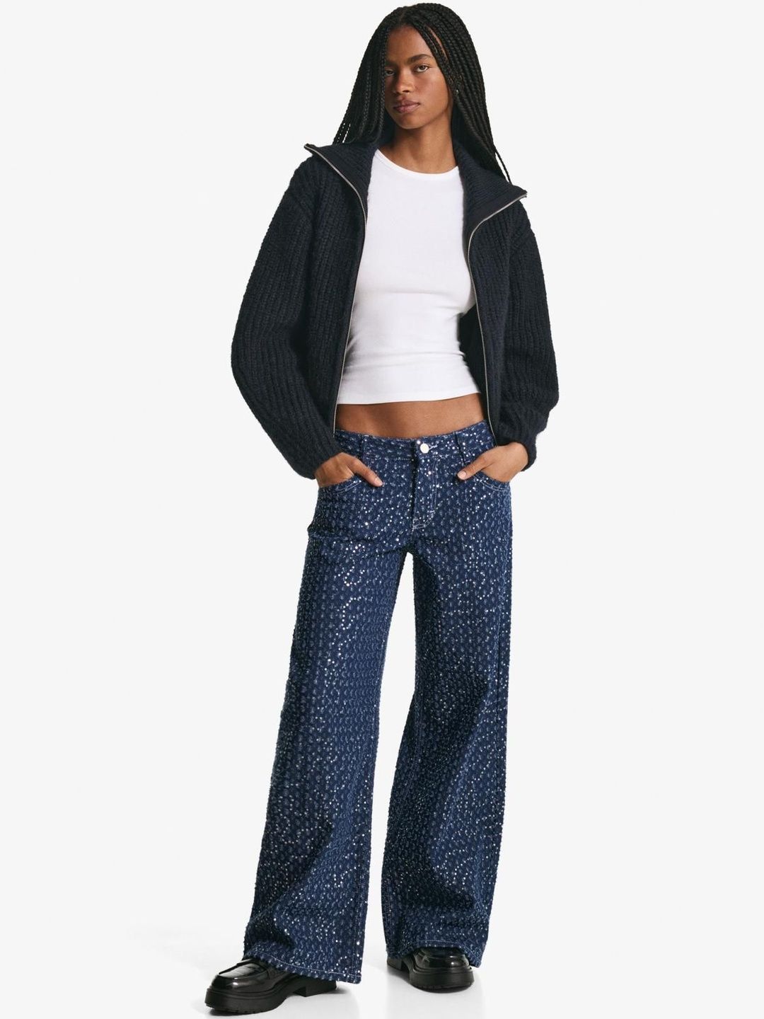 Women Wide Leg Mid-Rise Embellished Clean Look No Fade Medium Shade Jeans