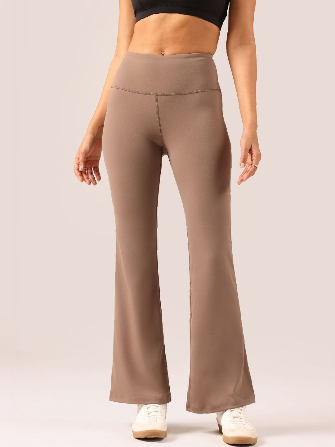 Women Ultimate Flare Pants Lite - Tall