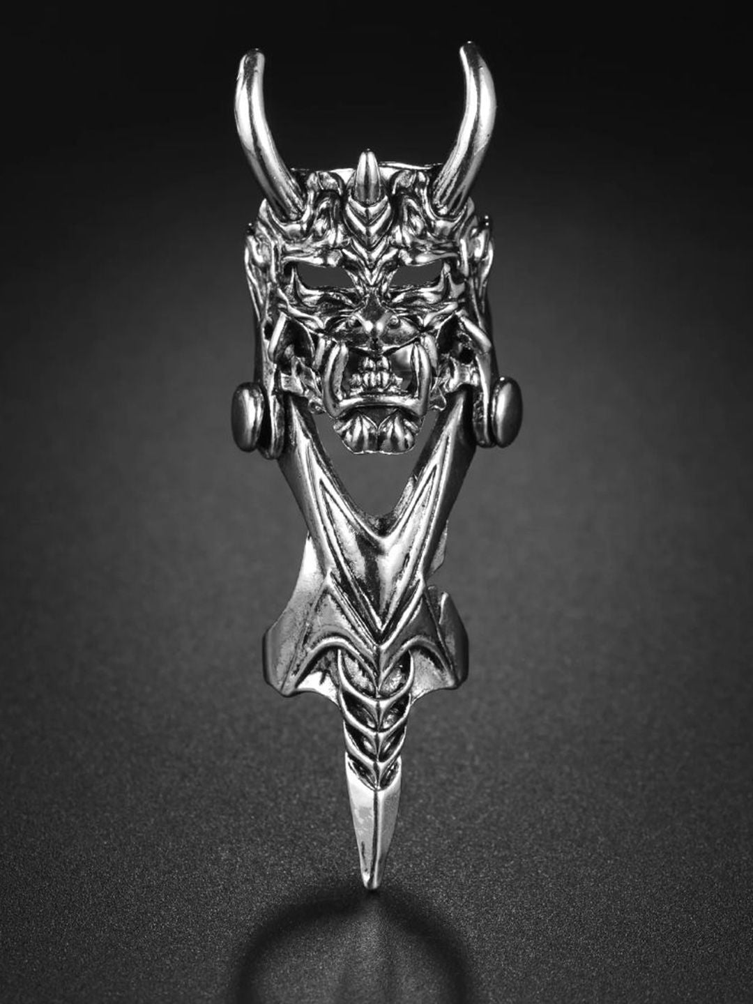 SALTY Men Veil of Spirits Finger Ring