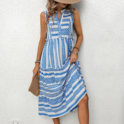Geometric Print Midi Dress with V-Neck and Tiered Skirt
