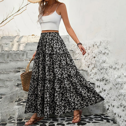 Small Floral Maxi Skirt with Tiered Splicing
