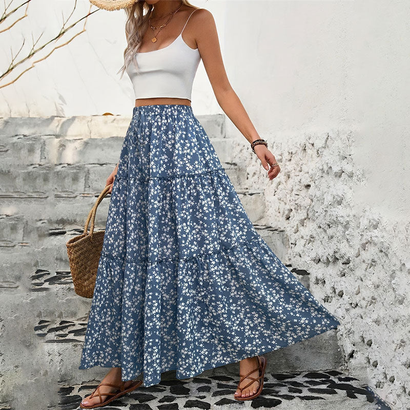 Small Floral Maxi Skirt with Tiered Splicing