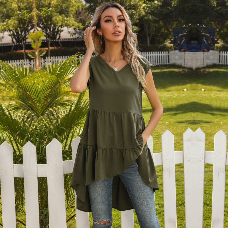 Sleeveless Tiered Dress with V-Neck and Ruffled High-Low Hem