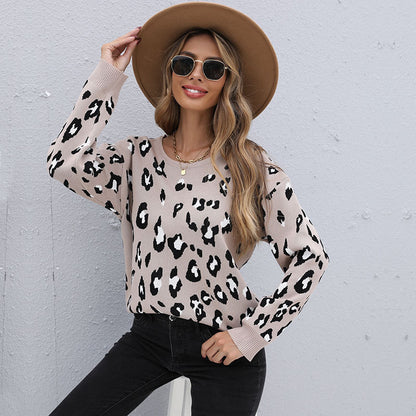 Loose Leopard Print Pullover Sweater with Crewneck