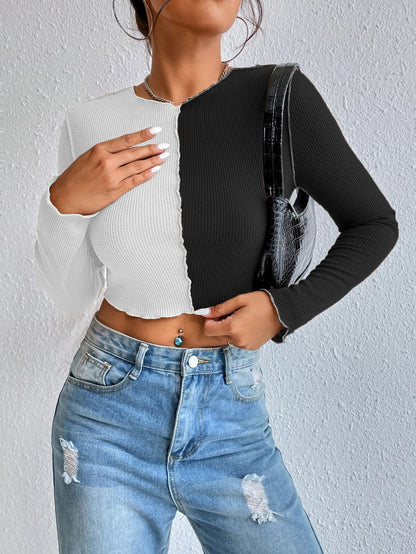 Color Block Cropped Long Sleeve Tee with Exposed Seams