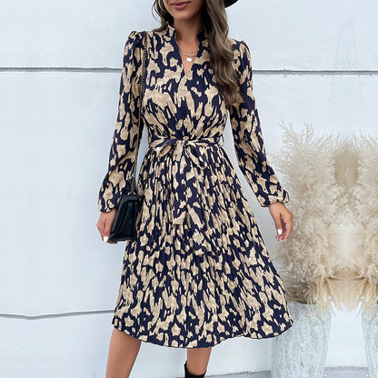 Abstract Print A-Line Midi Dress with Pleated Skirt