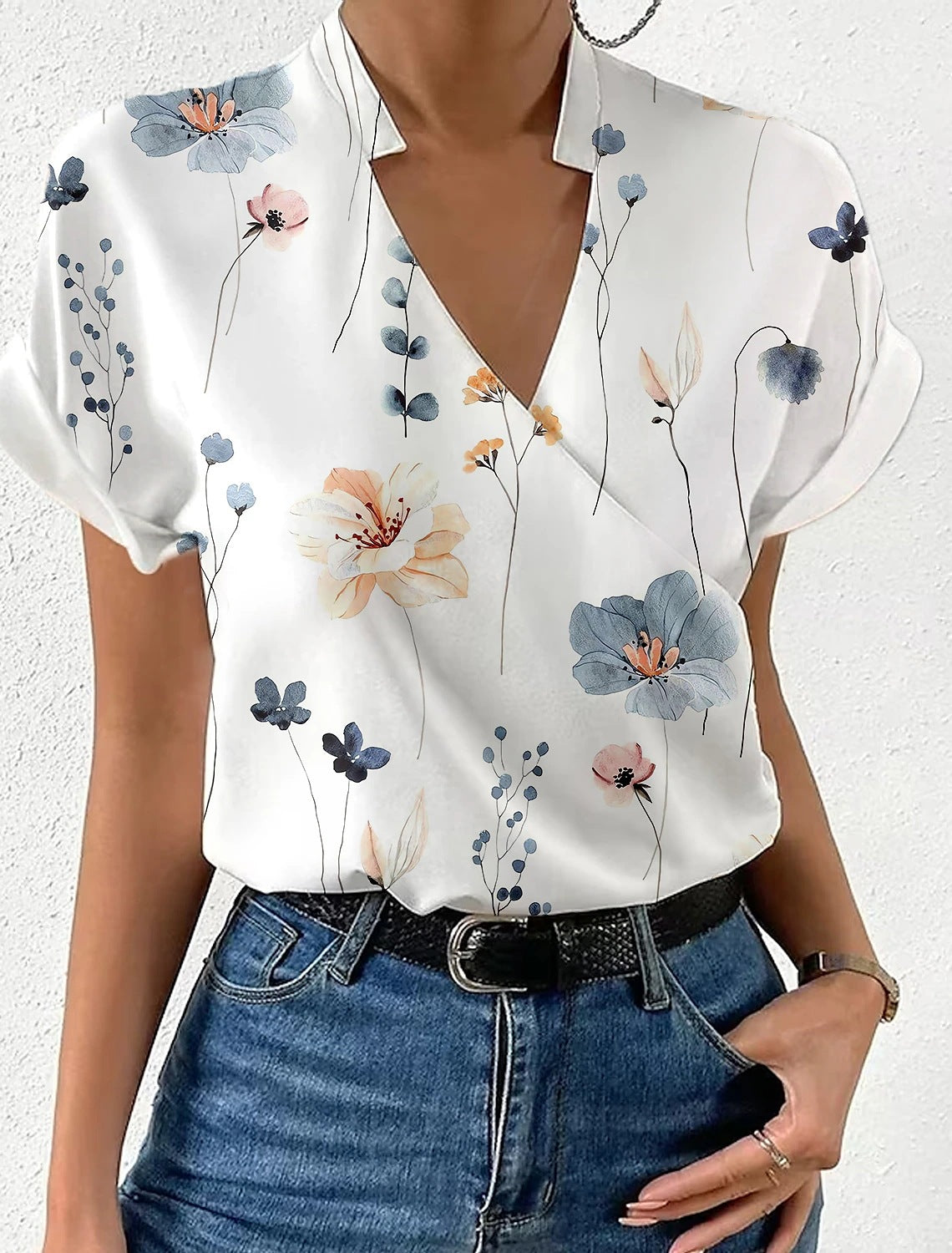 Loose Floral Print Blouse with V-Neck and Stand Collar