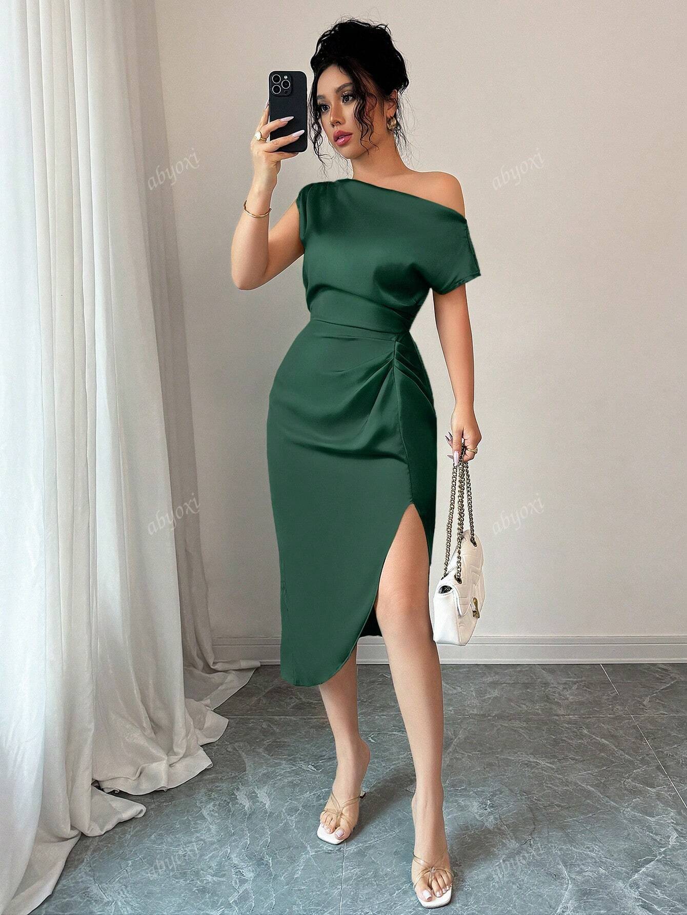 Off-Shoulder Sheath Midi Dress with Ruched Waist and Slit