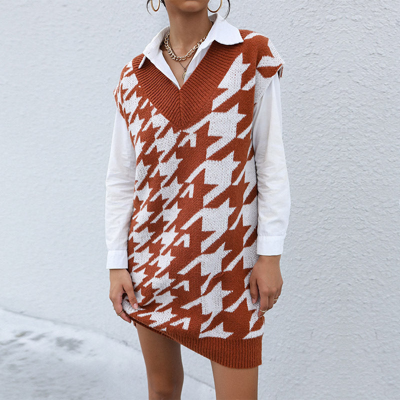 Houndstooth Knit Mini Dress with Sleeveless V-Neck