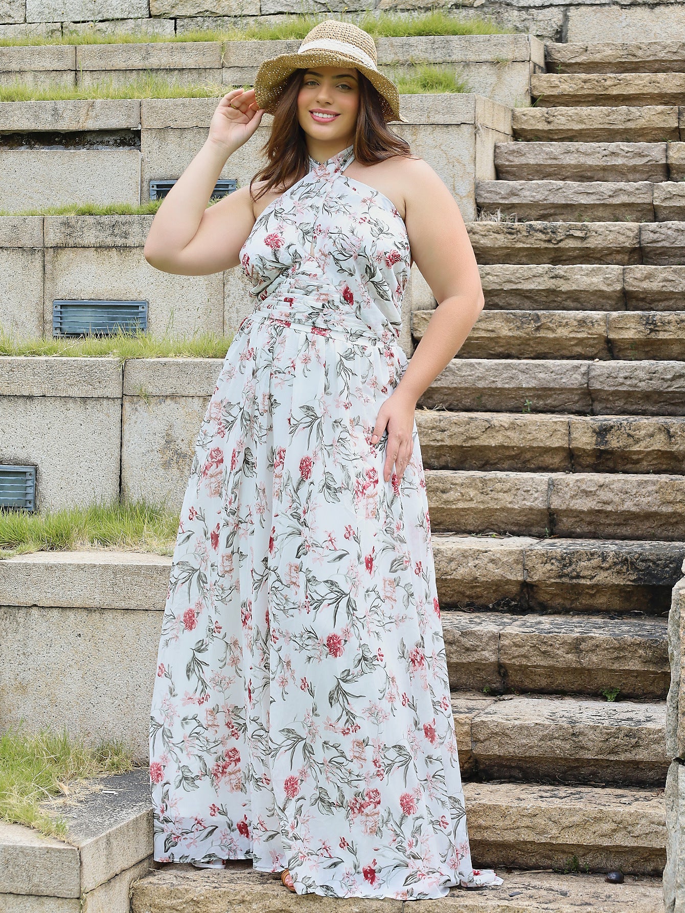 Floral Print A-Line Maxi Dress with Halter Neck and Backless