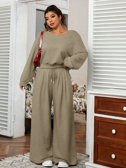 Oversized Sweatshirt and Wide-Leg Pants Set with Drawstring