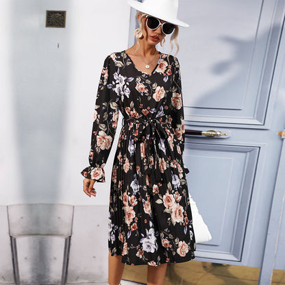 Floral Print Pleated Midi Dress with V-Neck and Ruffle Cuffs