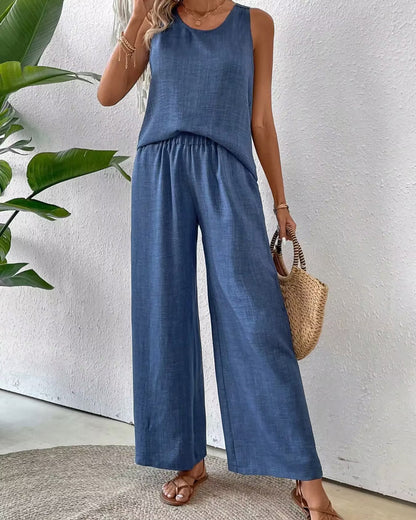 Sleeveless Pants Set with Hollow-Out Lace Back
