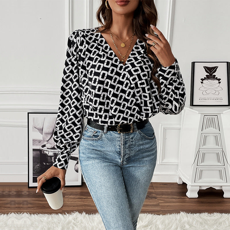 Geometric Print Blouse with V-Neck and Long Sleeves