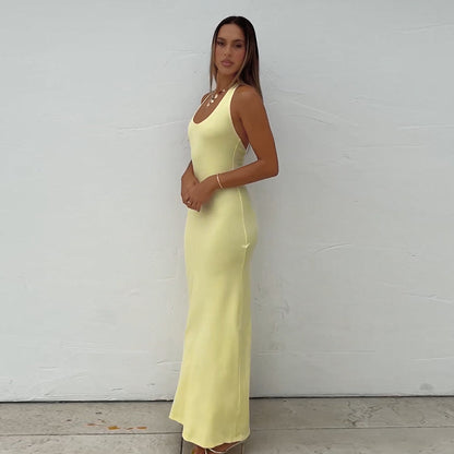 Solid Bodycon Maxi Dress with Halterneck and Scoop Neck