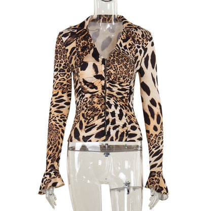 Leopard Print Slim Fit Cardigan with V-Neck and Flared Sleeves