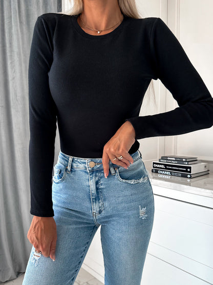 Fitted Ribbed Long Sleeve Top with Round Neck