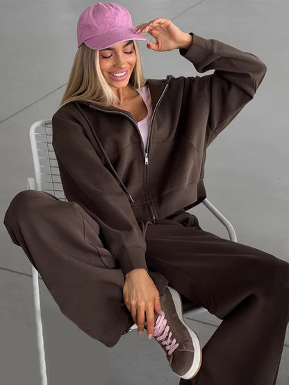 Solid Wide-Leg Sweatpants Set with Cropped Zip-Up Hoodie