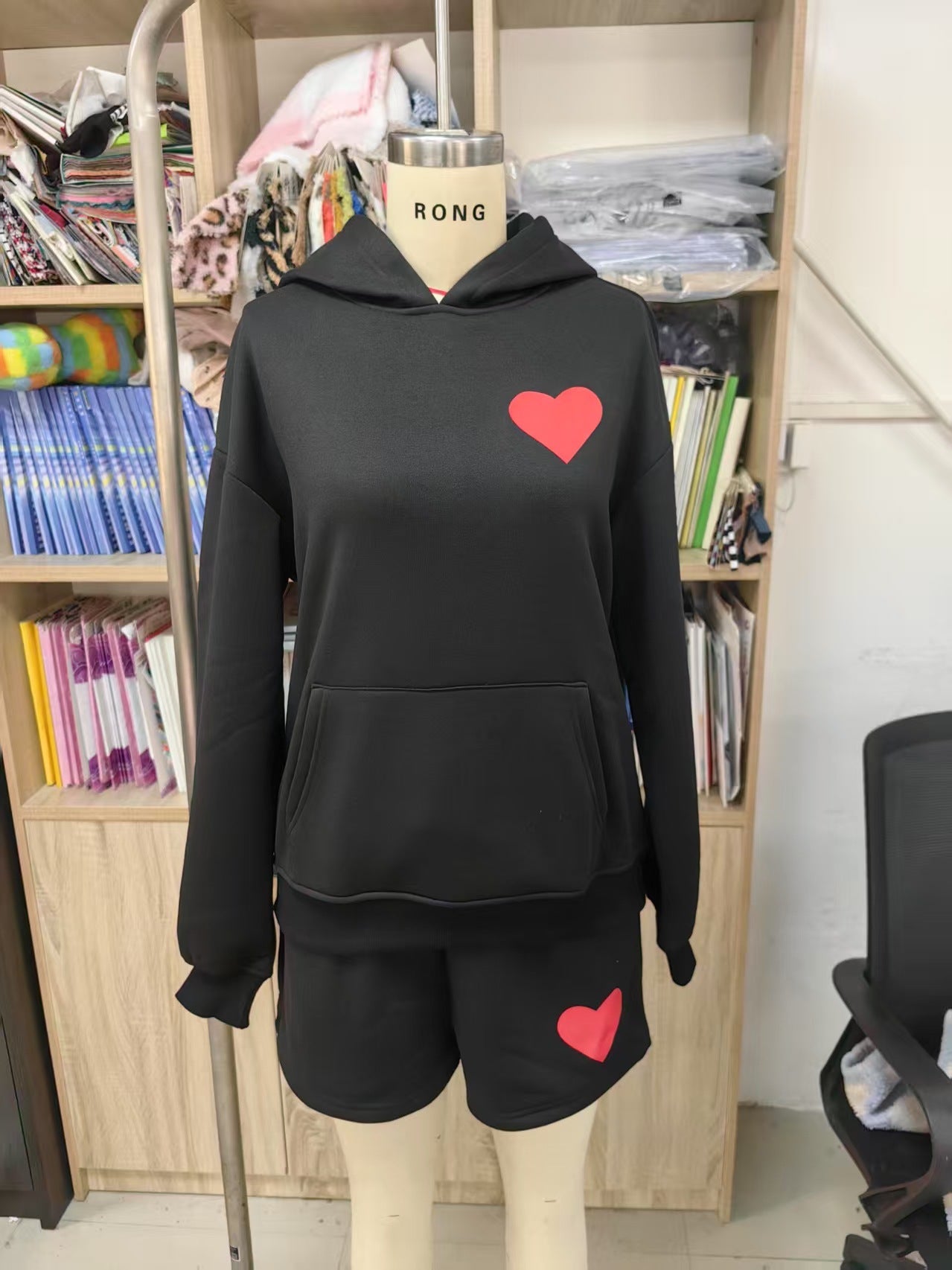 Loose Fit Heart Print Hoodie and Shorts Two-Piece Set