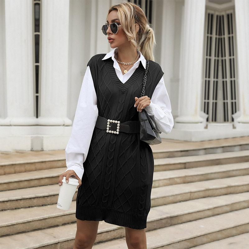Sleeveless Cable Knit Sweater Dress with V-Neck